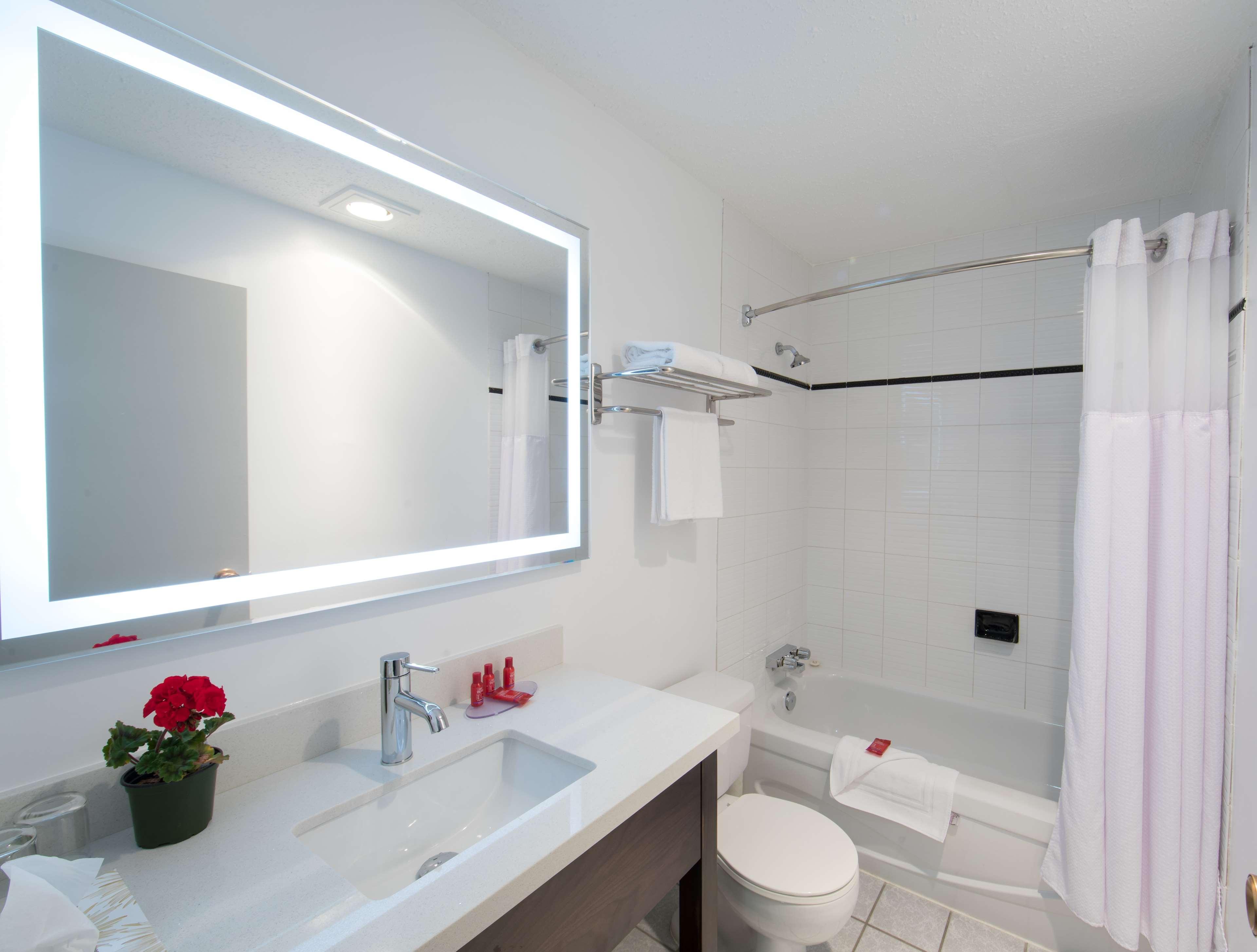 Surestay Hotel By Best Western Castlegar Extérieur photo