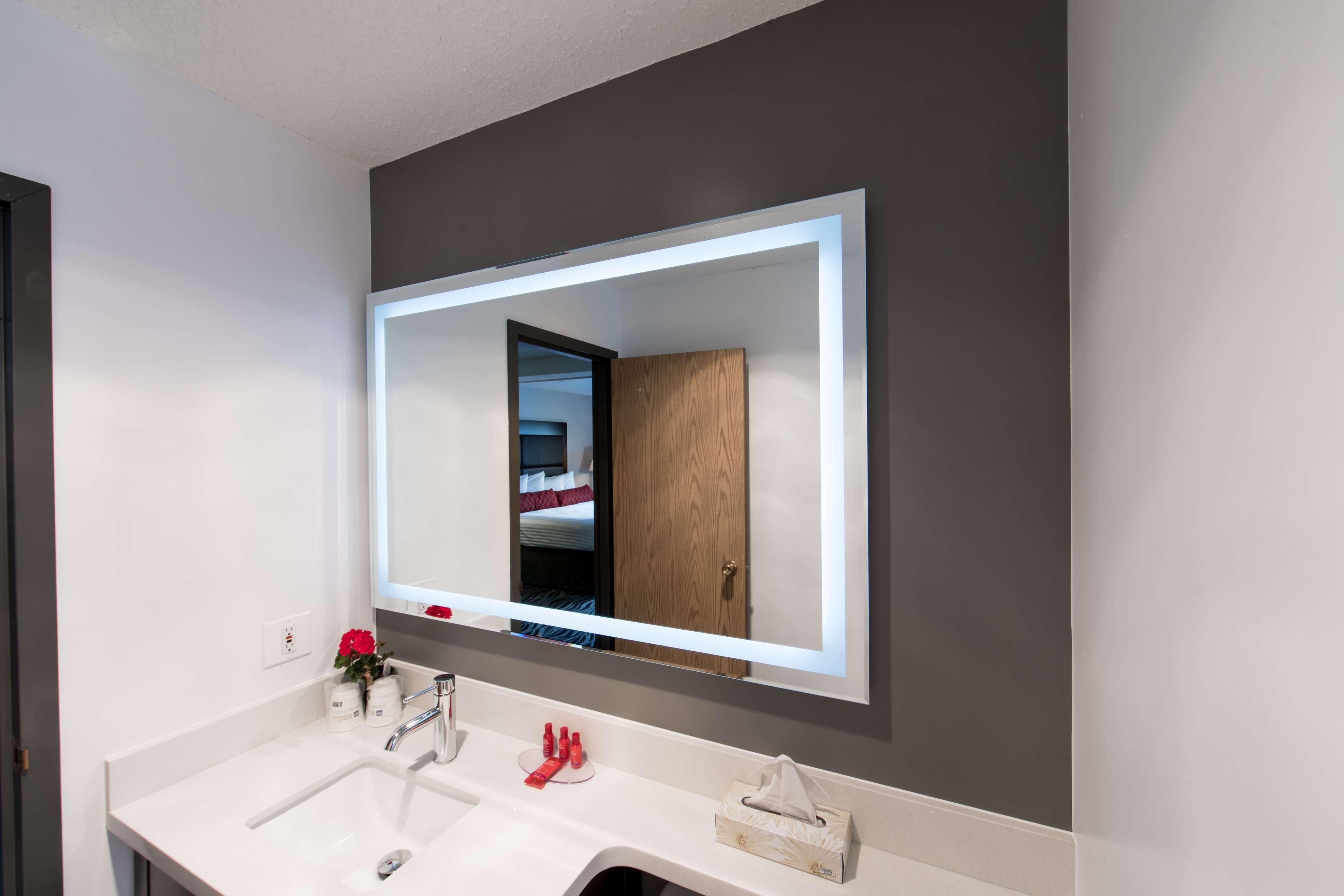 Surestay Hotel By Best Western Castlegar Extérieur photo