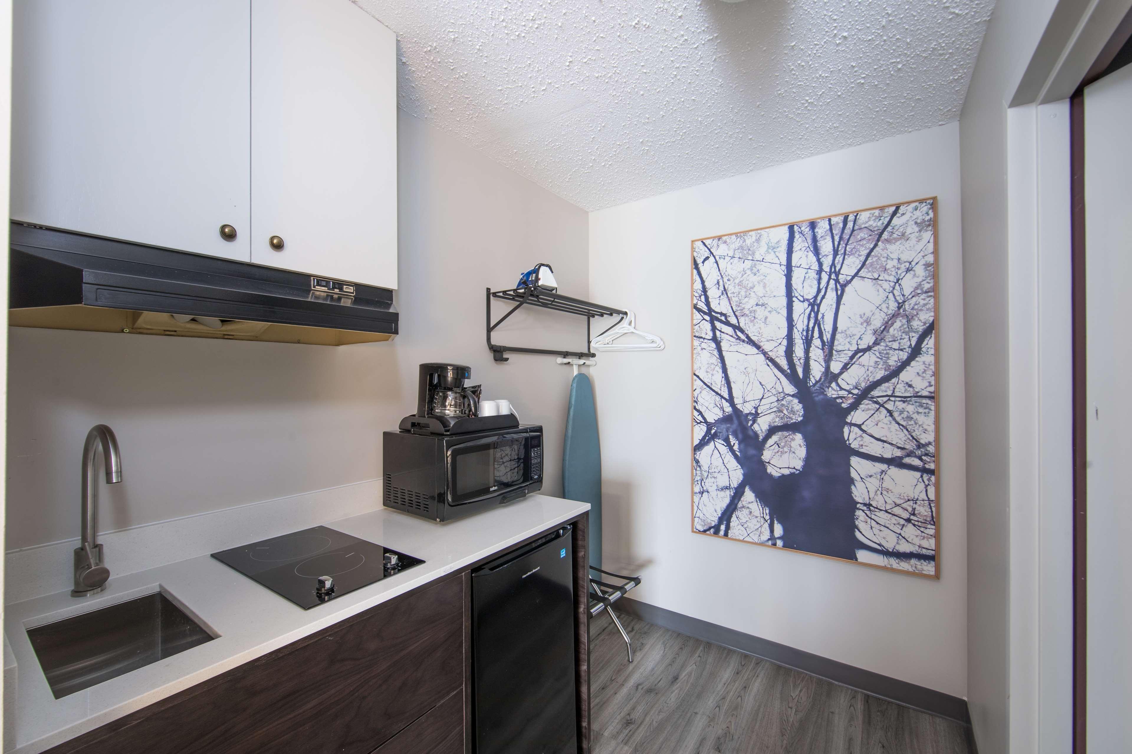 Surestay Hotel By Best Western Castlegar Extérieur photo