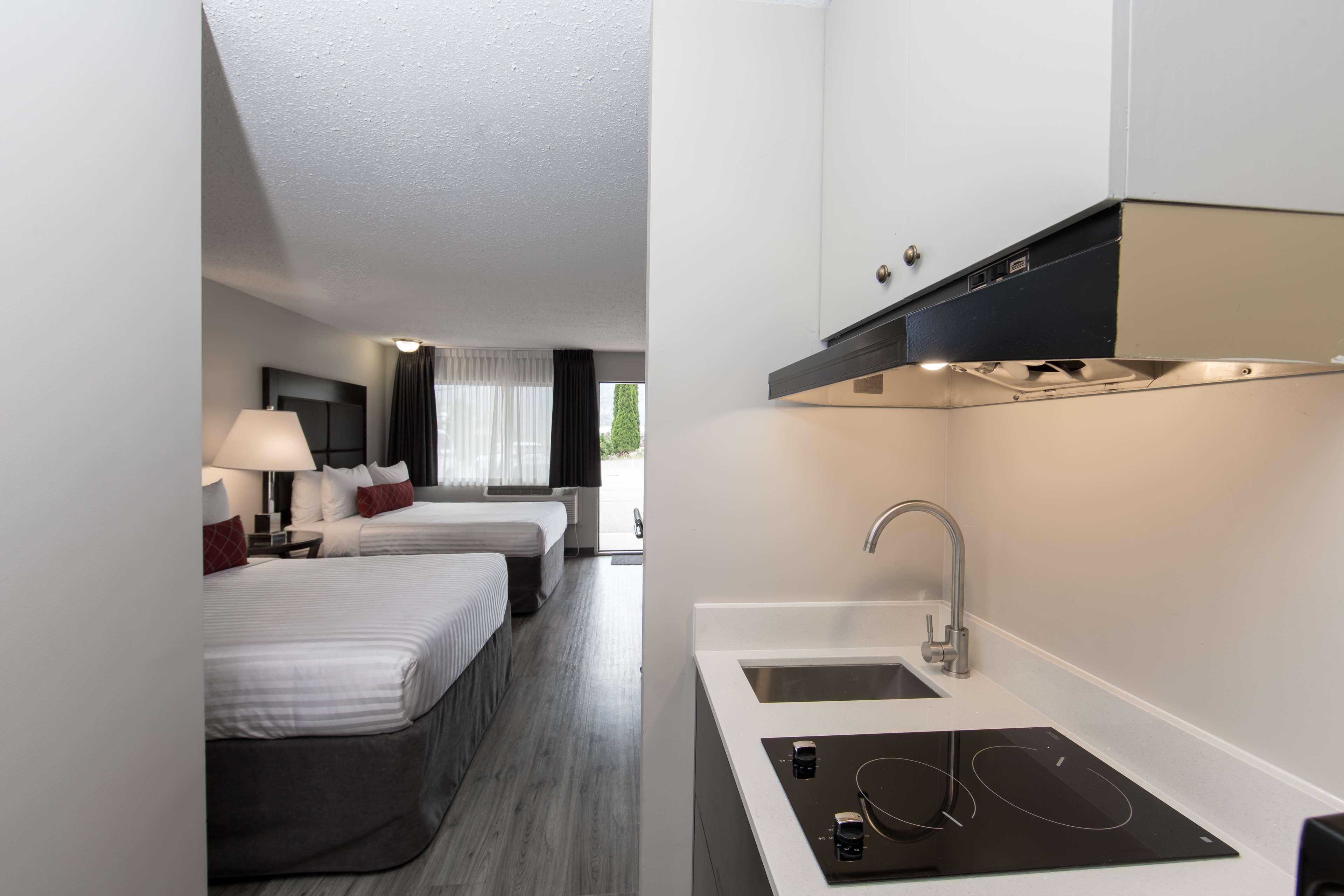 Surestay Hotel By Best Western Castlegar Extérieur photo