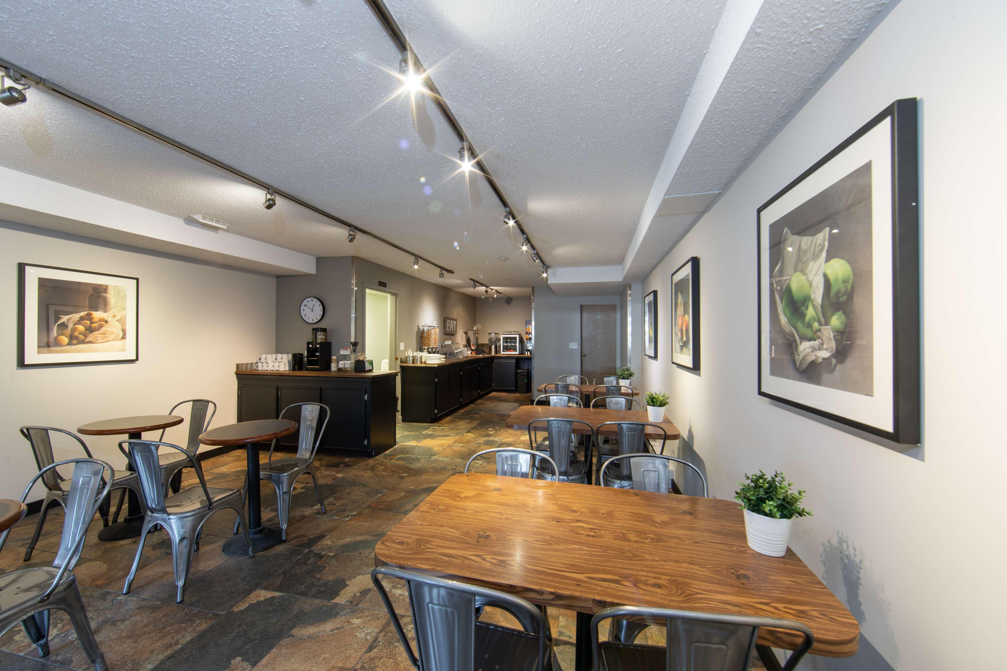 Surestay Hotel By Best Western Castlegar Extérieur photo